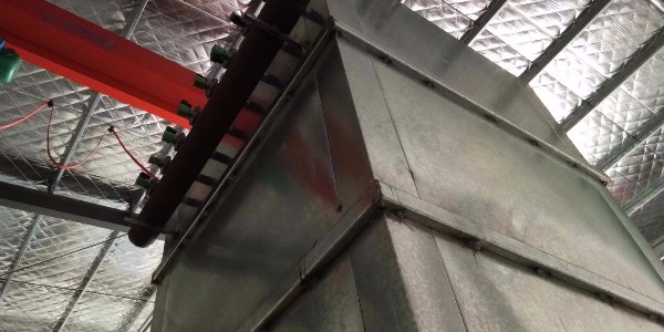 無(wú)錫耀先布袋除塵器去除空氣塵土效果好，用了車間不戴口罩！