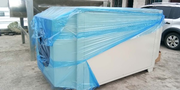 <i style='color:red'>光解光催化</i>設(shè)備技術(shù)原理是什么？廠家耀先環(huán)境來(lái)給您答案！