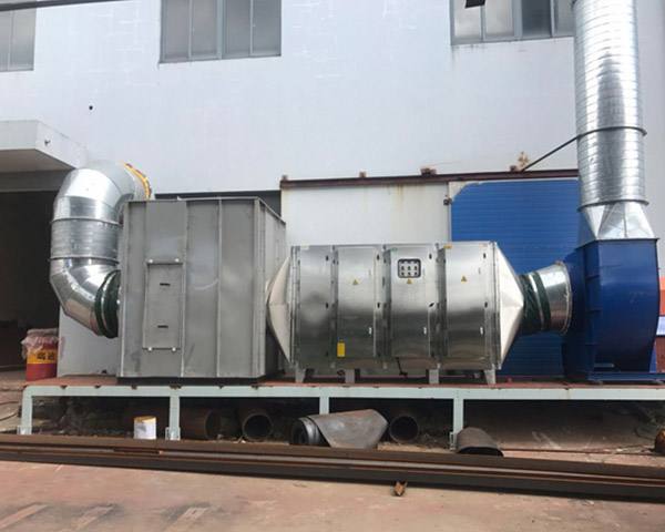 耀先活性炭吸附設(shè)備