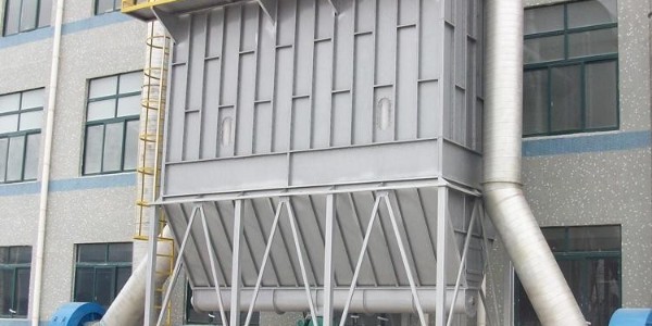 廢氣處理廠家耀先生產(chǎn)車間忙忙碌碌，為您解決車間廢氣問題