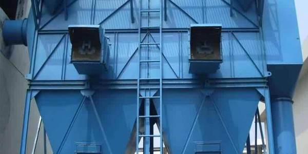 布袋除塵器適用于含塵濃度特高的氣體，耀先環(huán)境告訴您它效率超高！