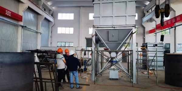 歡迎內(nèi)蒙古楊總到廢氣處理廠家耀先環(huán)境考察驗貨